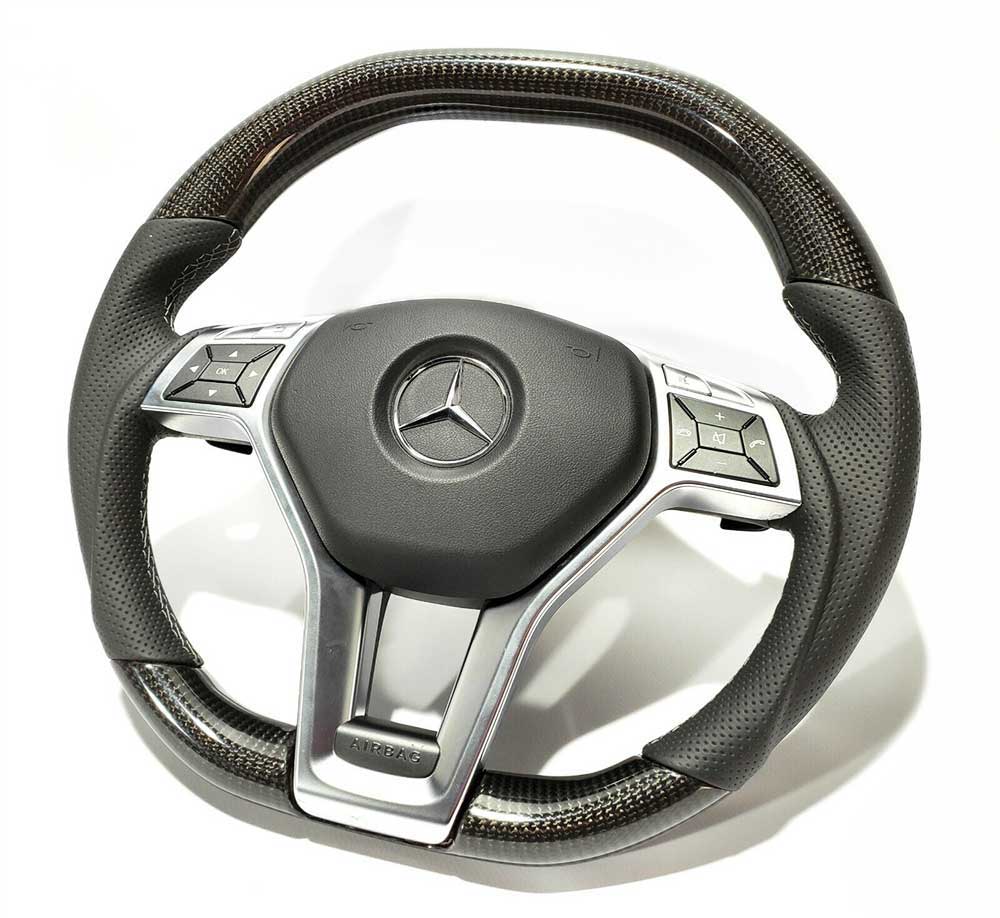 スタイリッシュな AMG スタイル ステアリング ホイール - カーボン 